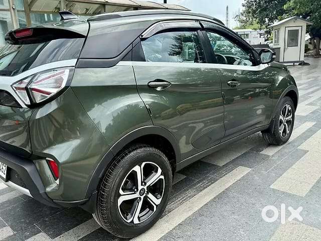 Tata Nexon Amt Xza Plus, 2023, Petrol