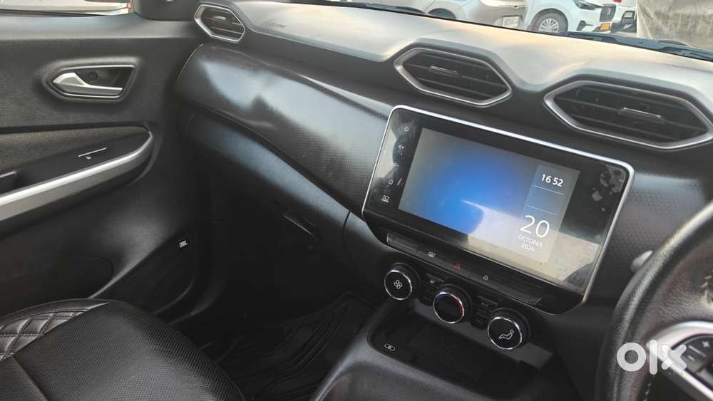 Nissan Magnite 1.0 Xv Executive Turbo Cvt, 2021, Petrol