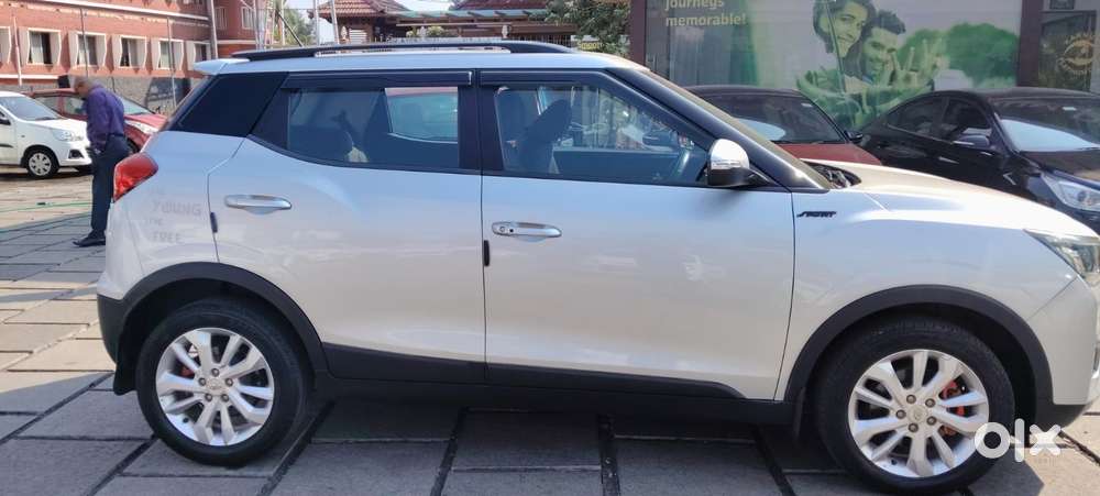 Mahindra Xuv300 Turbosport W8, 2020, Petrol