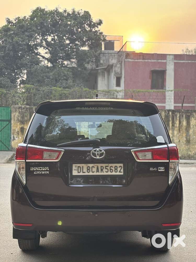 Toyota Innova Crysta 2.4 G Mt, 2017, Diesel