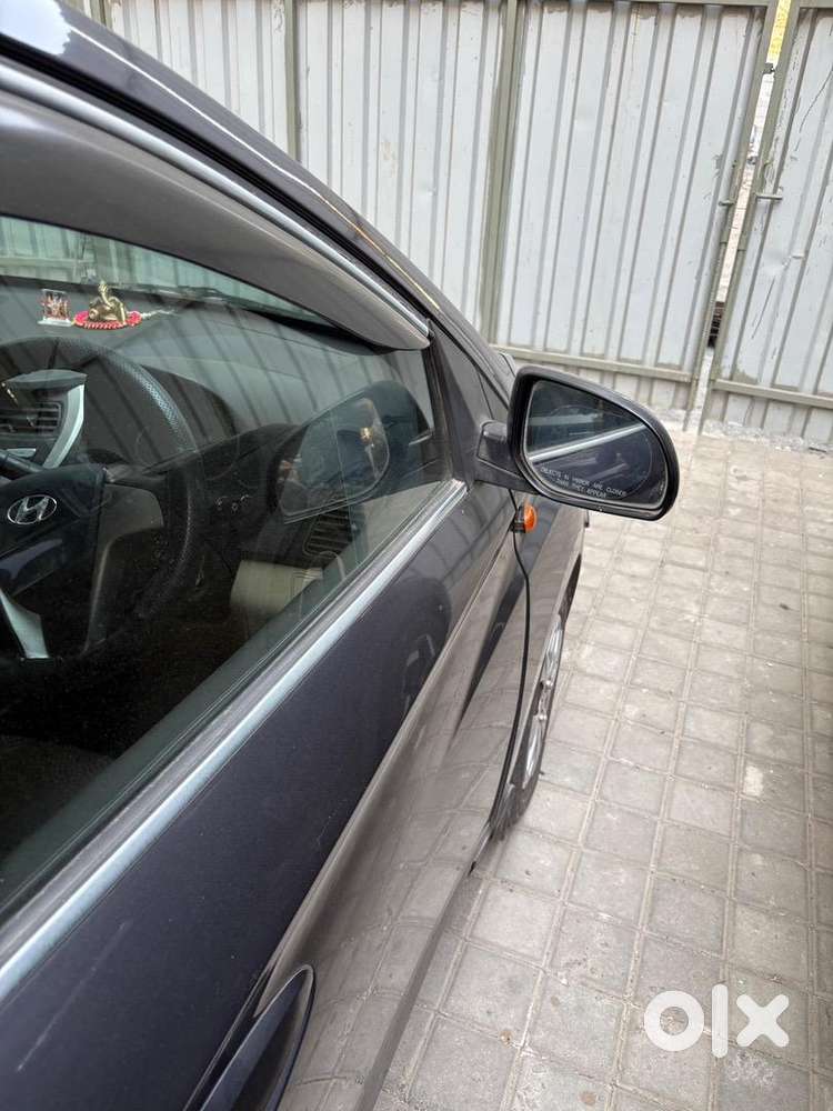 Hyundai Eon Petrol 24000 Km Driven