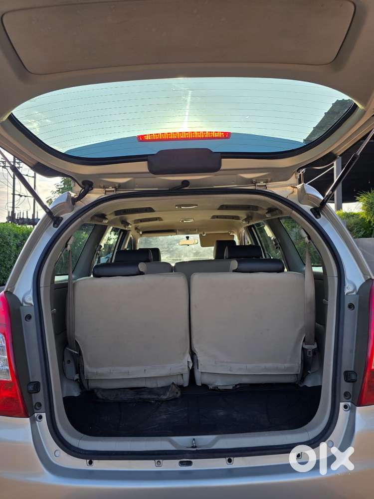 Toyota Innova 2.5 E, 2013, Diesel