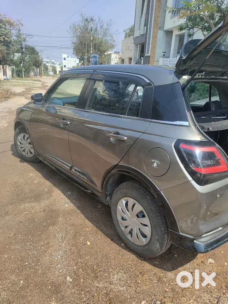 Maruti Suzuki Swift 2025 Petrol 8800 Km Driven