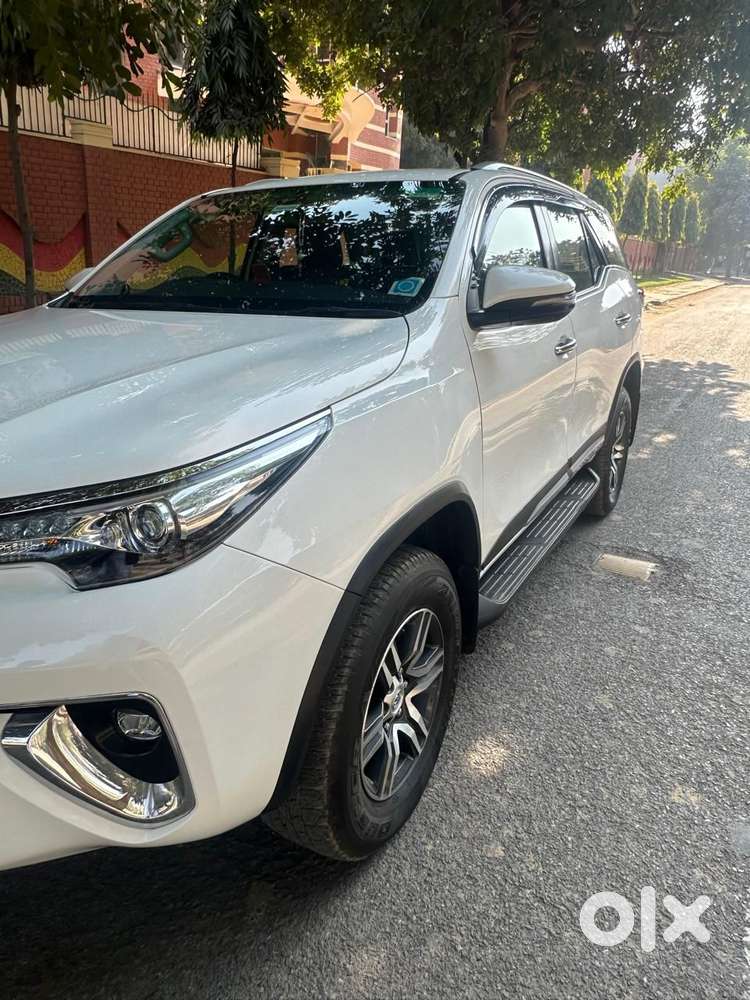 Toyota Fortuner 3.0 4x2 Automatic, 2020, Diesel