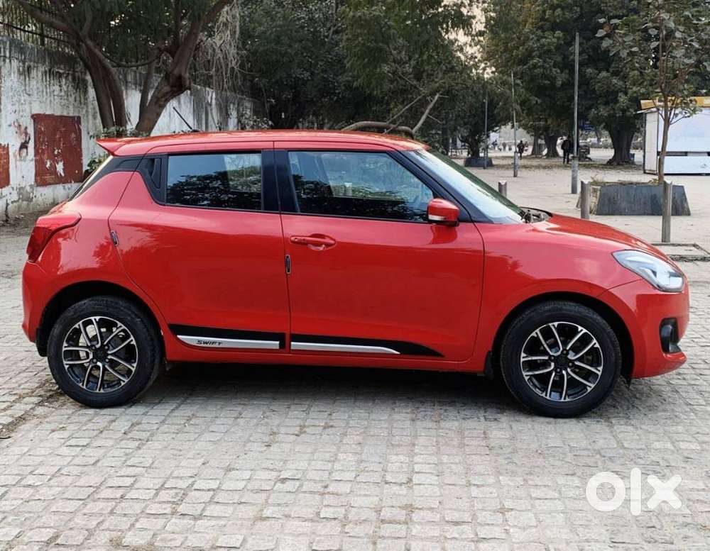 Maruti Suzuki Swift Zxi Plus Amt Dual Tone, 2018, Petrol