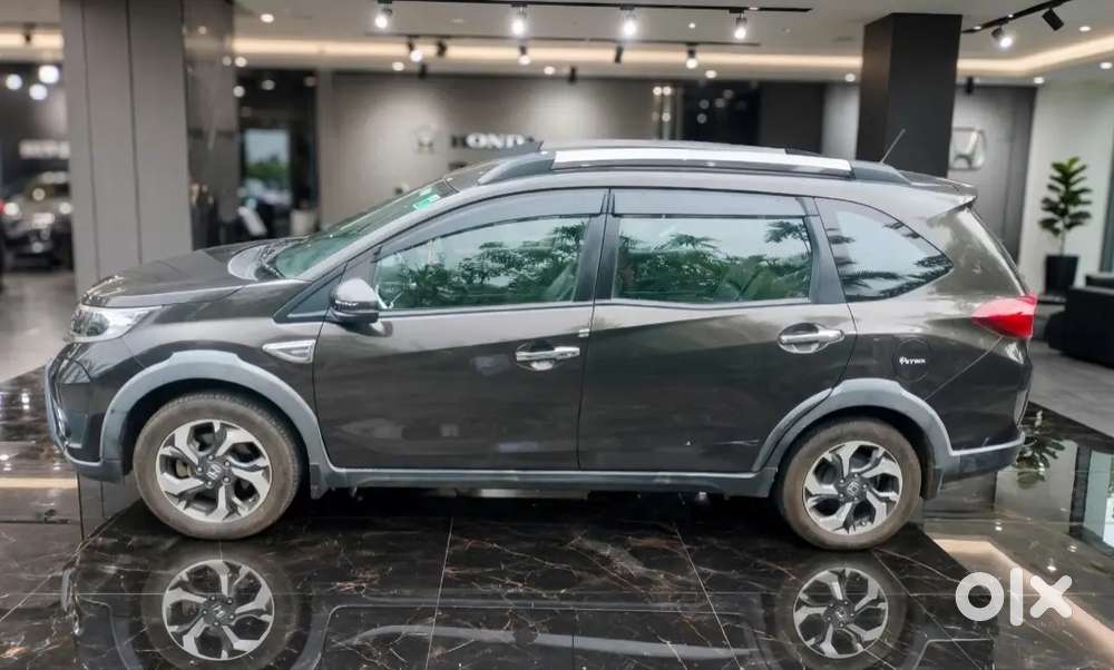 Honda Br-v 2016 Km Driven 66850