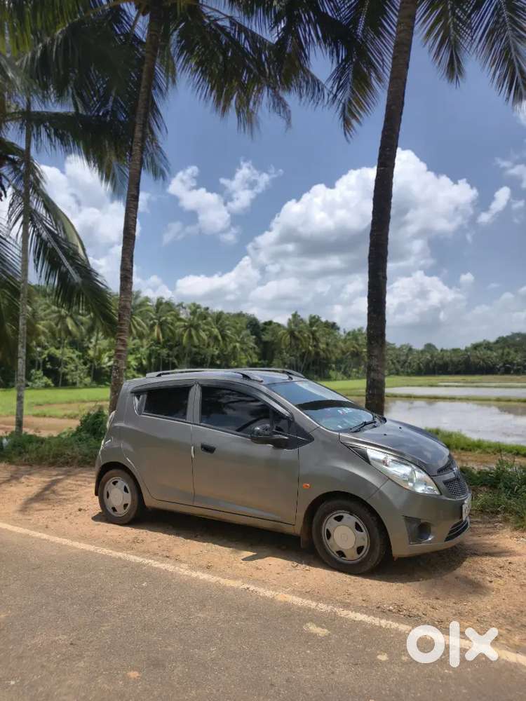 Chevrolet Beat Lt Petrol 2013