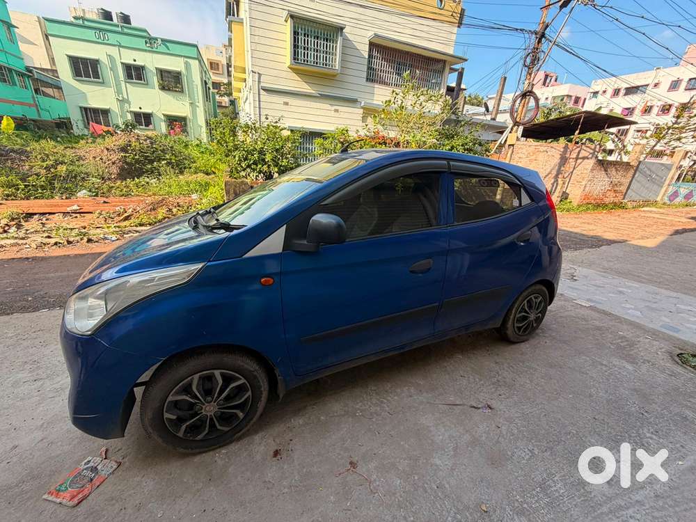 Hyundai Eon Magna 2013
