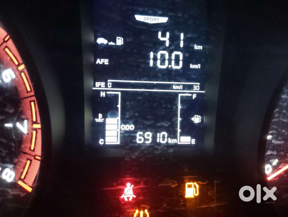 Mahindra Xuv300 W6, 2024, Petrol