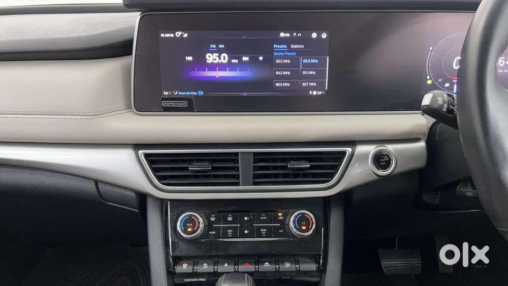 Mahindra Xuv700 2.0 Ax 7 Petrol At Str, 2021, Petrol