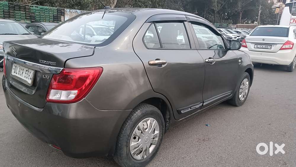 Maruti Suzuki Dzire 1.2 Lxi, 2018, Petrol