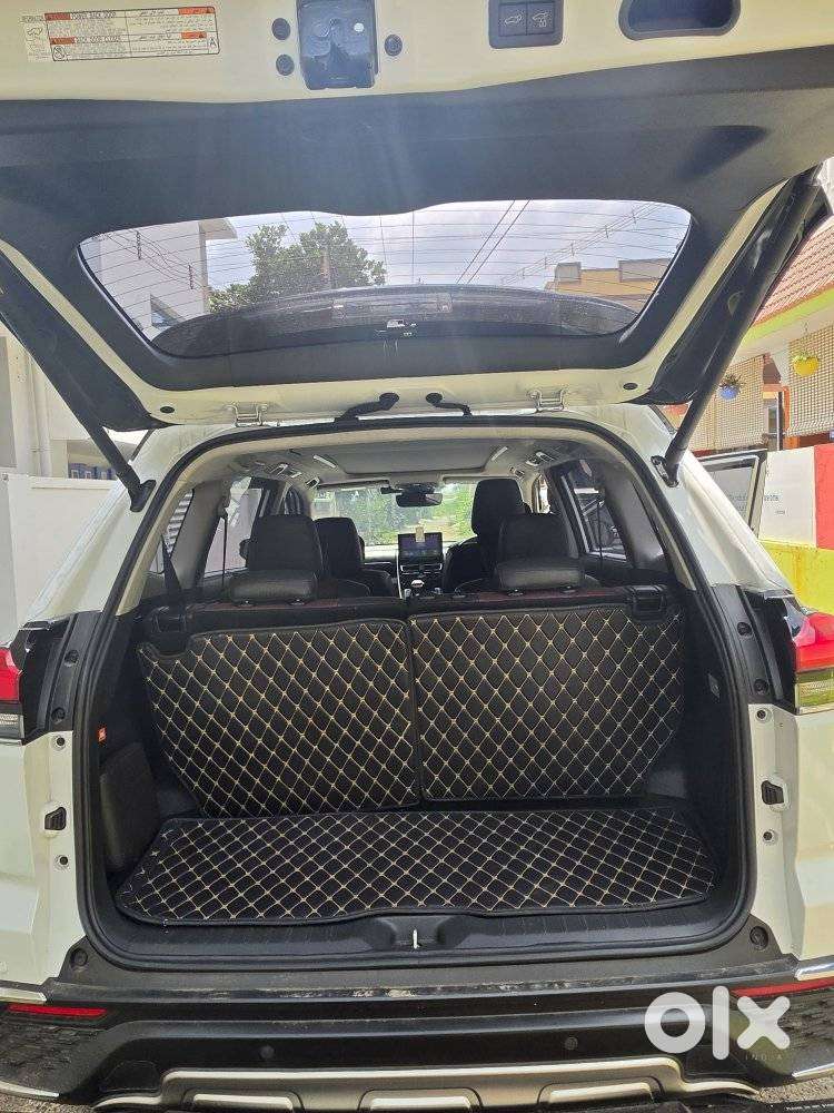 Toyota Innova, 2025, Electric