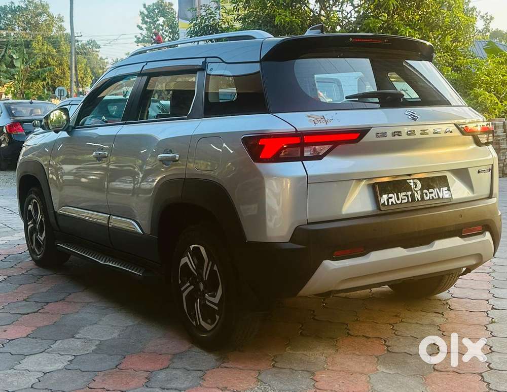 Maruti Suzuki Brezza 1.5 Zxi Plus Smart Hybrid, 2023, Petrol