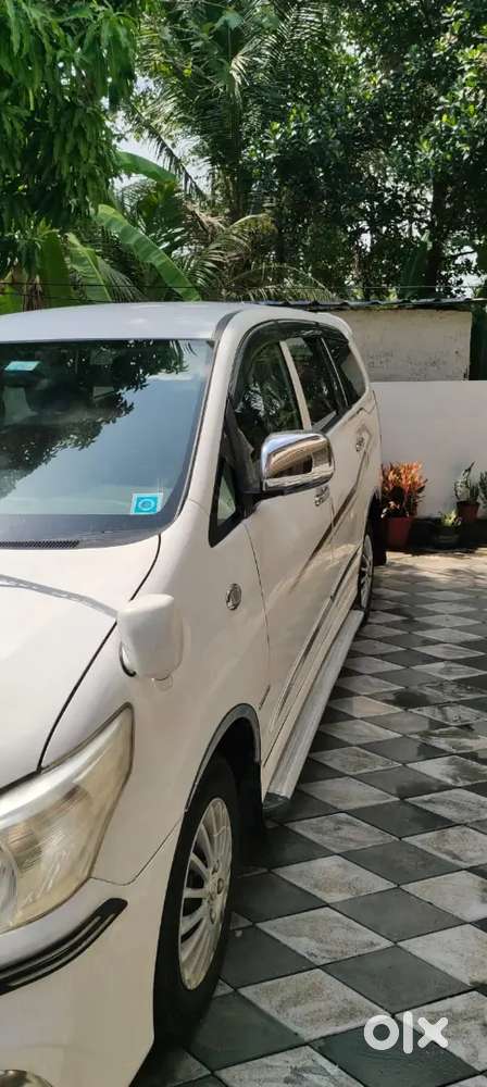 Toyota Innova 2013 Diesel 163330 Km