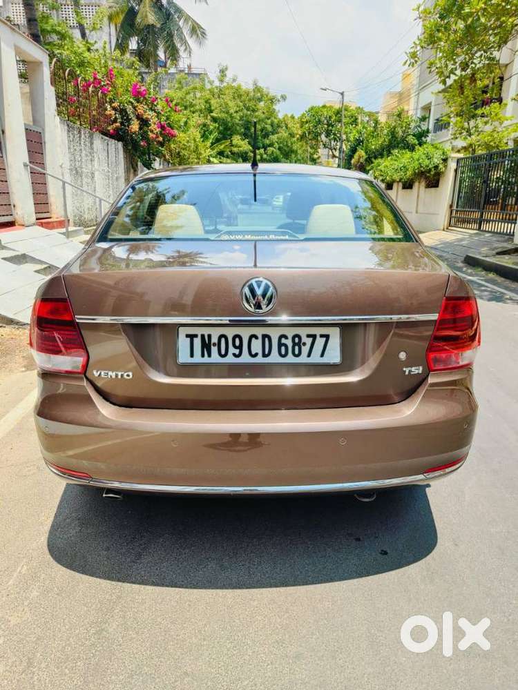 Volkswagen Vento 1.2 Tsi Highline Plus At, 2016, Petrol
