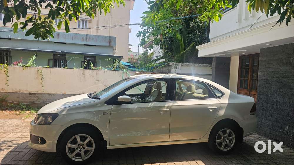 Volkswagen Vento 2010-2013 Petrol Highline, 2014, Petrol