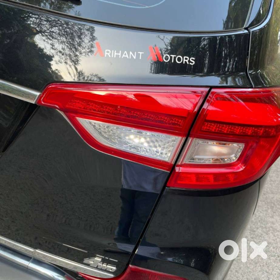 Mahindra Alturas G4 4wd At, 2021, Diesel