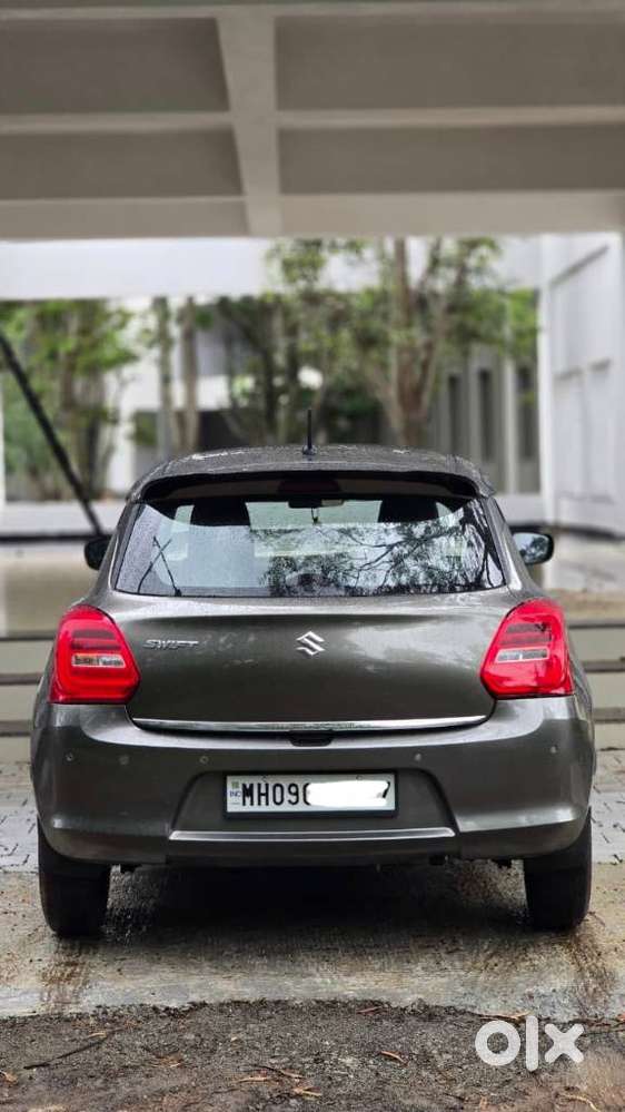 Maruti Suzuki Swift Vxi + Manual, 2022, Petrol