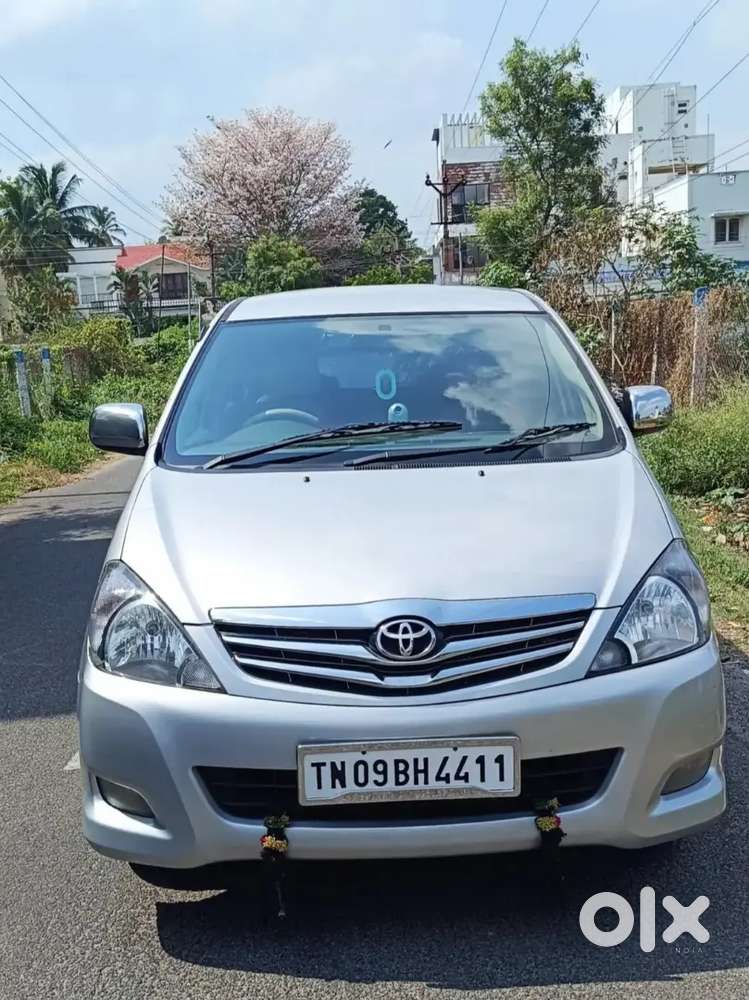 Toyota Innova 2011 Diesel 148900 Km Driven