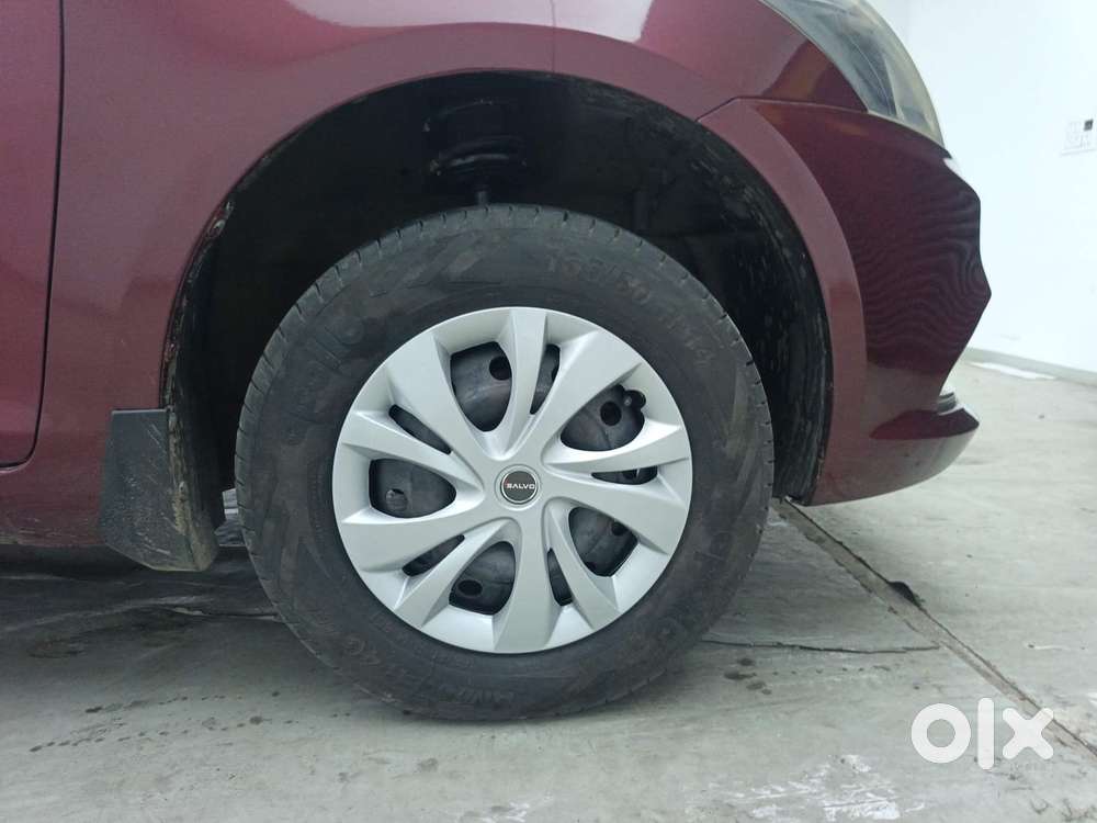 Maruti Suzuki Swift Dzire Vxi Optional, 2016, Petrol