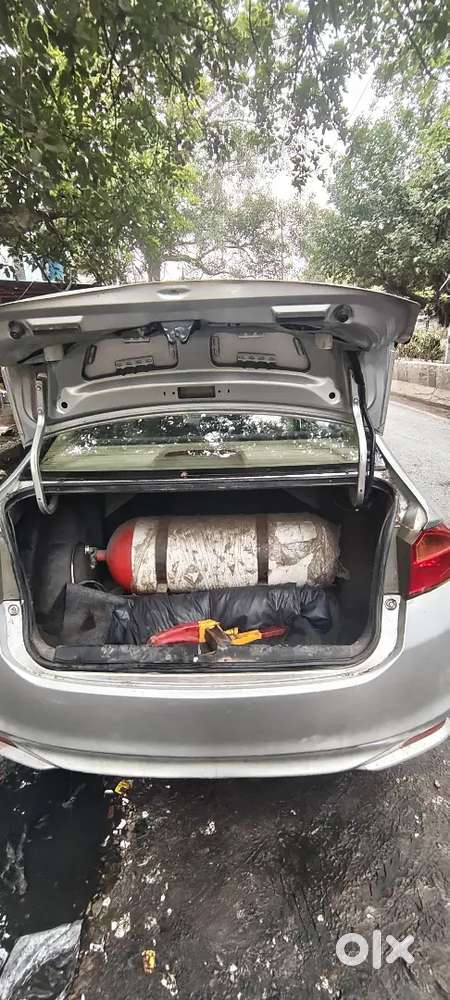Honda City Vx I-vtec 2015 , Sunroof, Cng On Papers