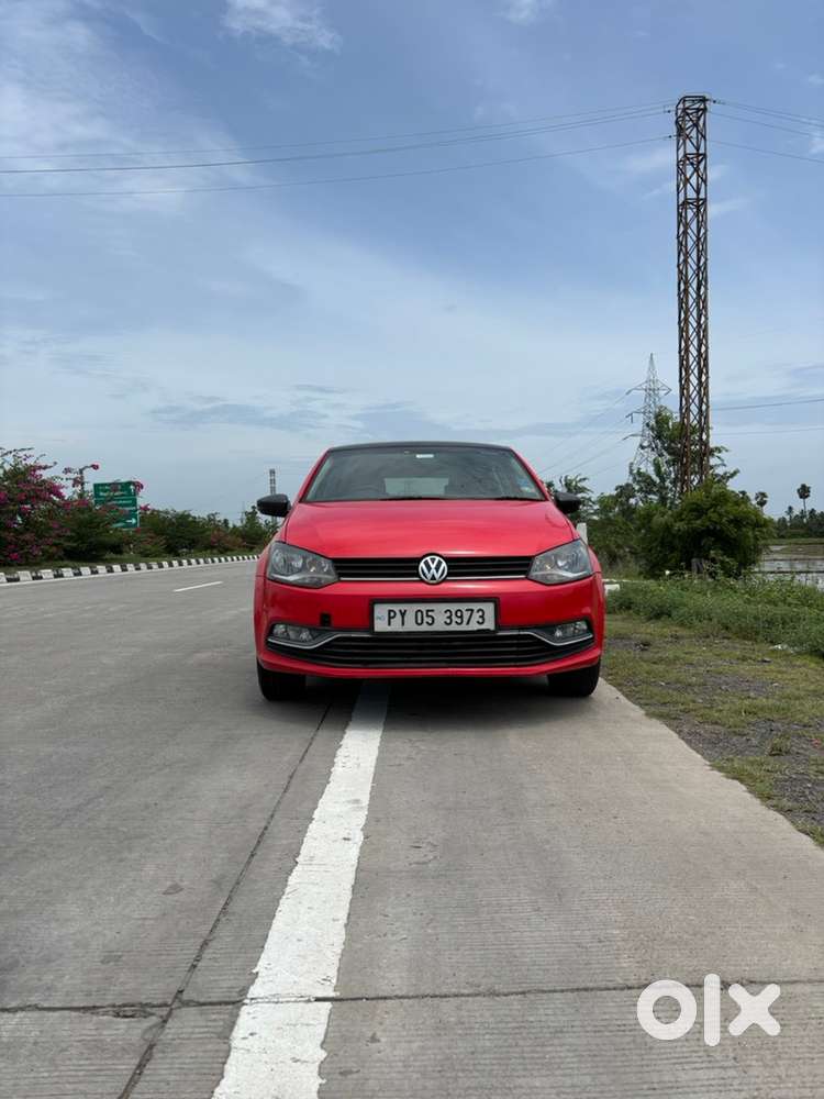 Volkswagen Polo Petrol 2016