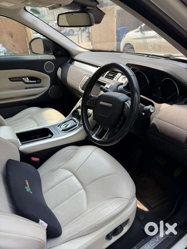 Pristine Range Rover Evoque