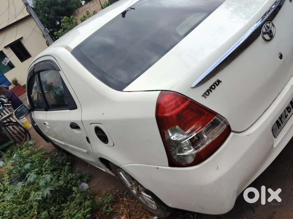 Toyota Etios Diesel Manual 2012