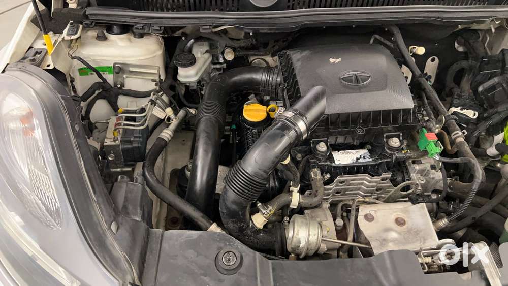 Tata Nexon 1.2 Revotron Xza Plus (l), 2019, Petrol