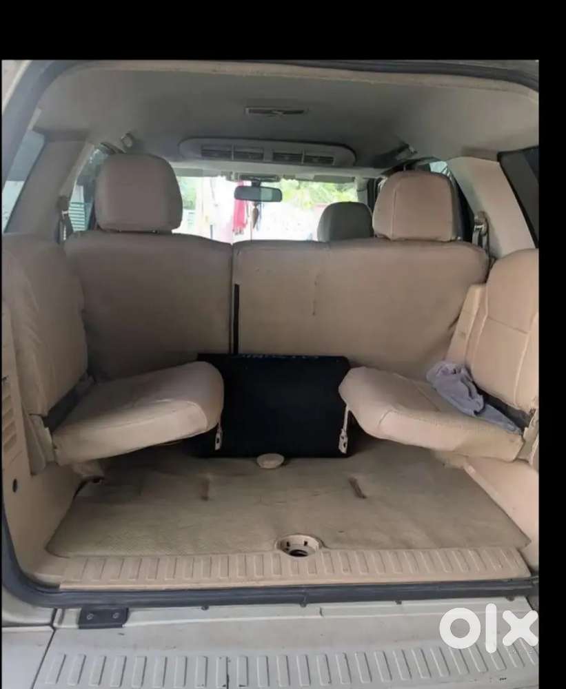 Tata Safari Storme 2016