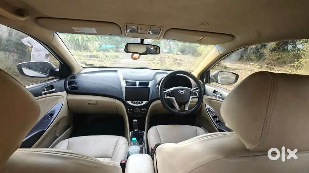 Hyundai Fluidic Verna Sx 1.6 2013
