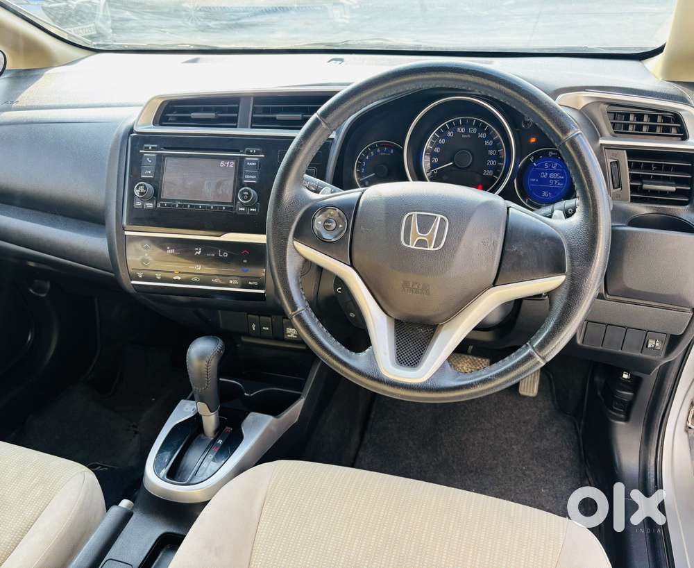 Honda Jazz V Automatic, 2018, Petrol