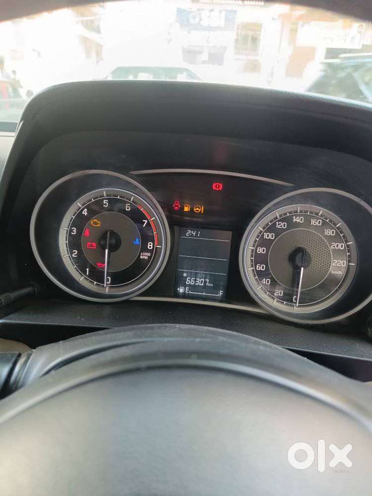 Maruti Suzuki Dzire 1.2 Vxi, 2023, Petrol