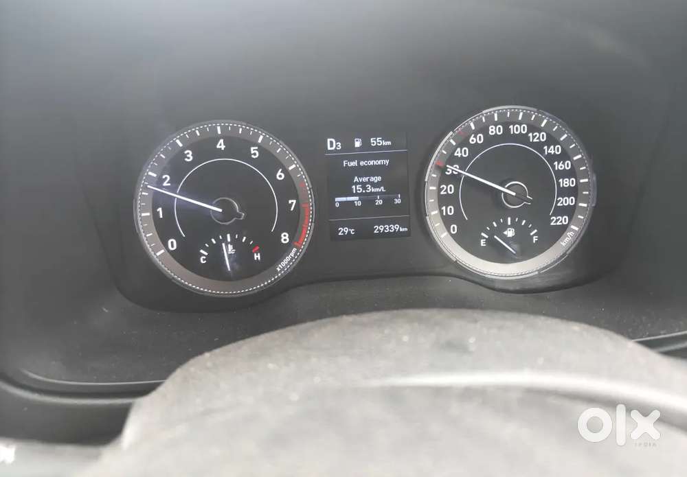 Hyundai Venue 2019 Petrol 32000 Km Driven