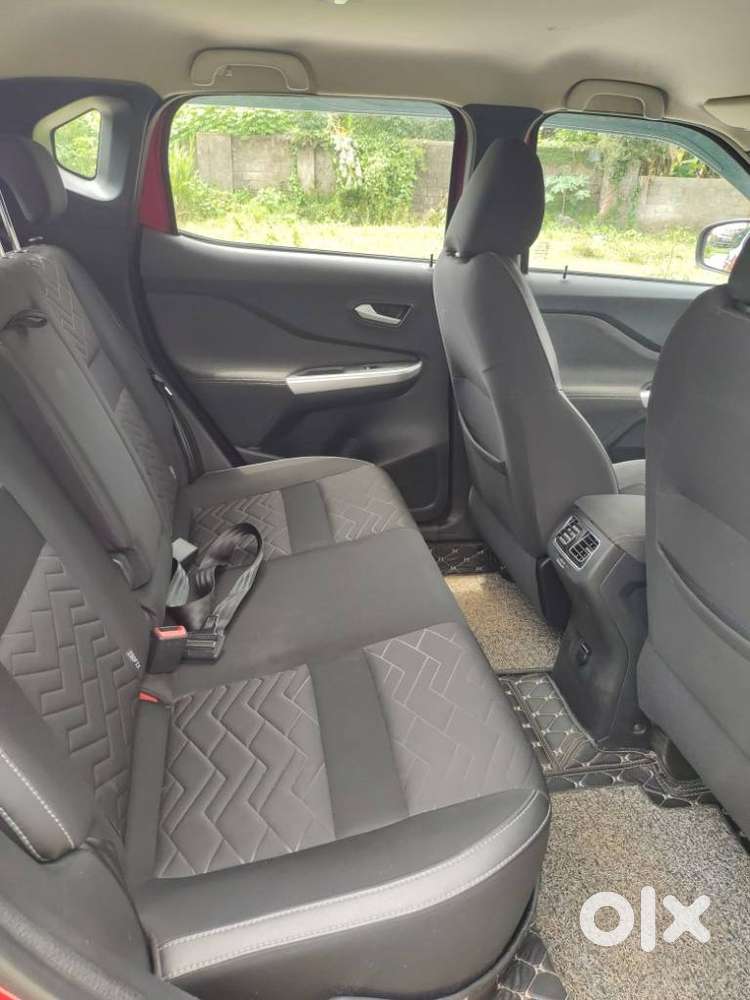 Nissan Magnite 1.0 Xv Turbo Cvt, 2023, Petrol