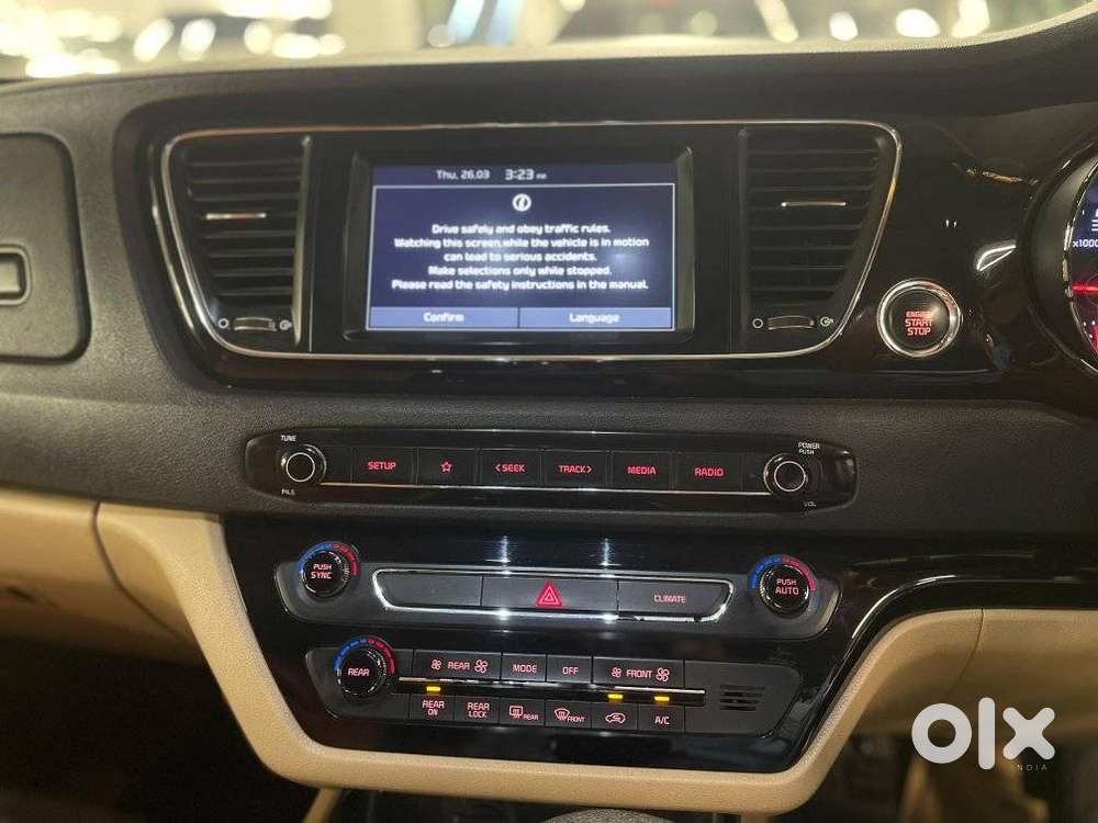 Kia Carnival Prestige, 2021, Diesel