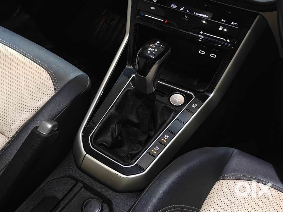 Volkswagen Virtus 1.0 Topline Tsi At, 2023, Petrol