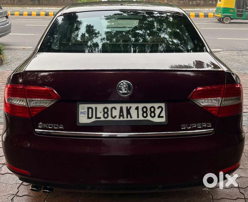 Skoda Superb Elegance 1.8 Tsi At, 2015, Petrol