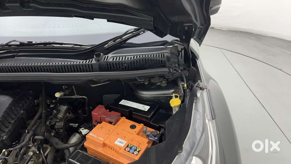 Tata Nexon 1.2 Revotron Xm (s), 2022, Petrol