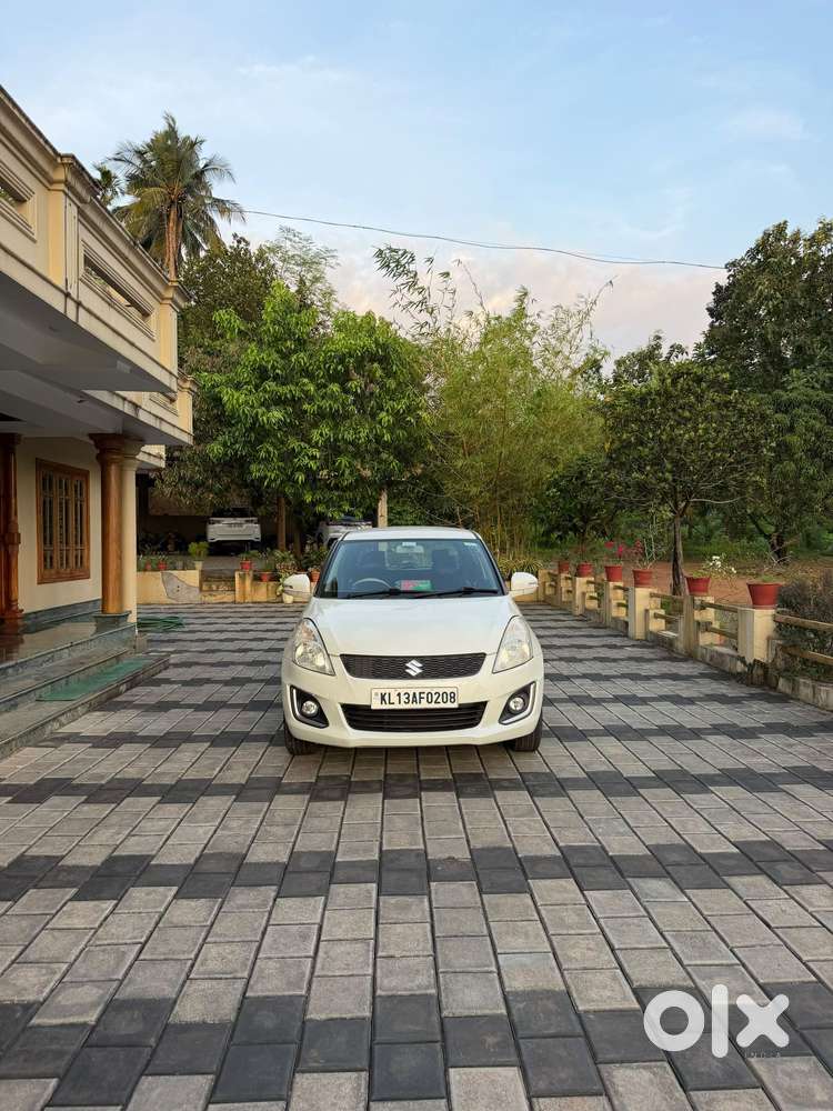 Maruti Suzuki Swift Vxi 1.2 Abs Bs-iv, 2015, Petrol