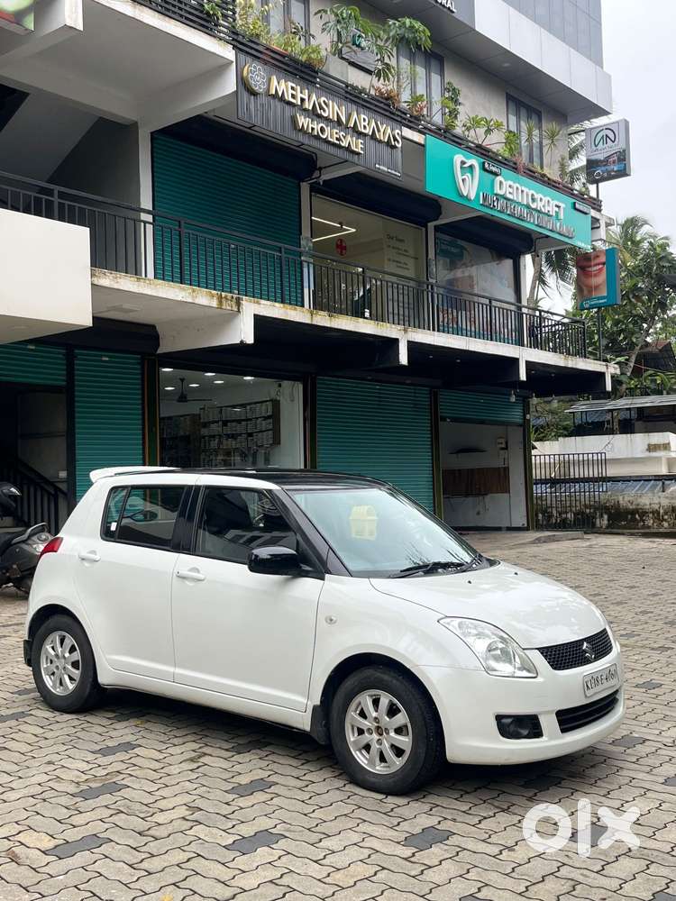 Maruti Suzuki Swift Vvt Zxi, 2008, Petrol