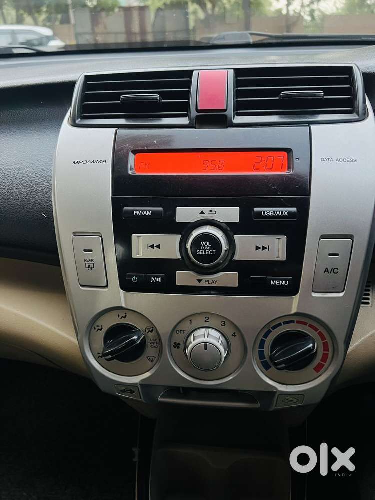 Honda City V Mt Exclusive, 2010, Petrol