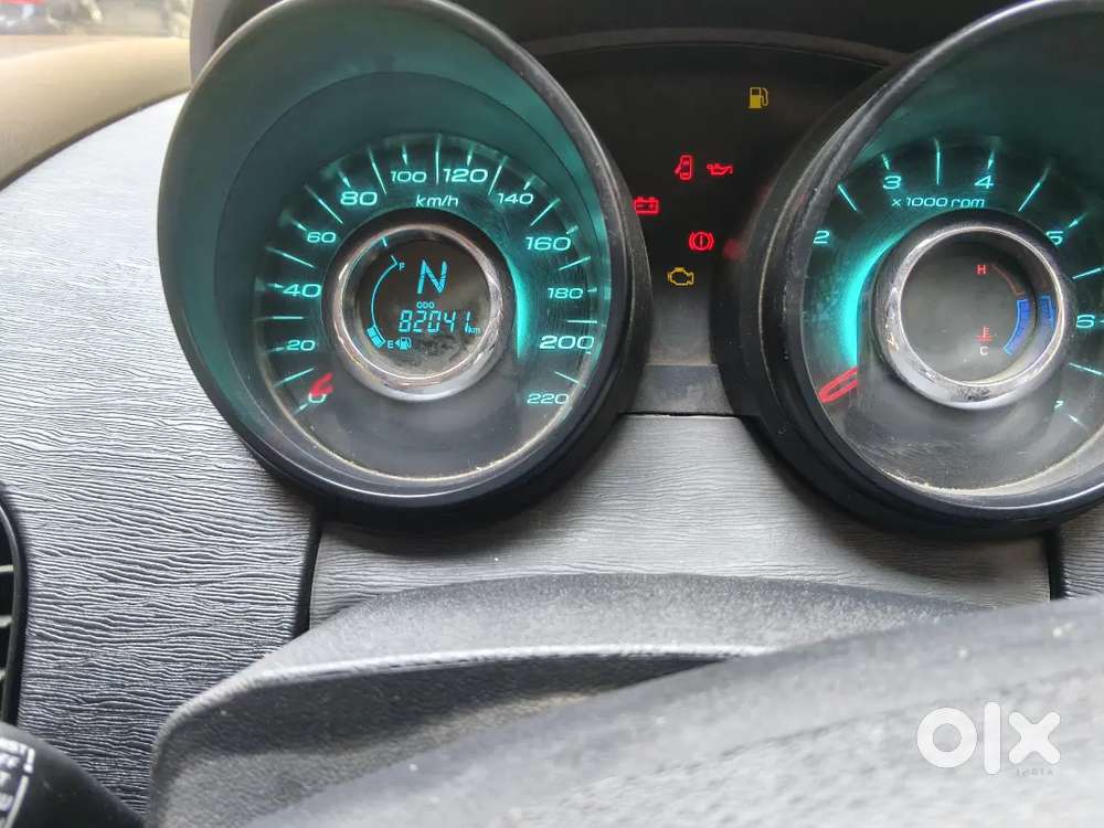 Mahindra Xuv500 2021 Diesel 82000 Km Driven