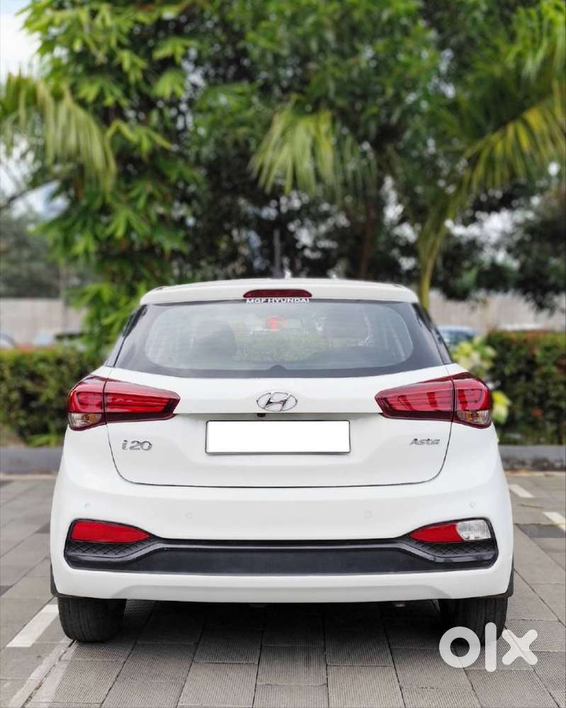 Hyundai I20 Asta Option Cvt, 2018