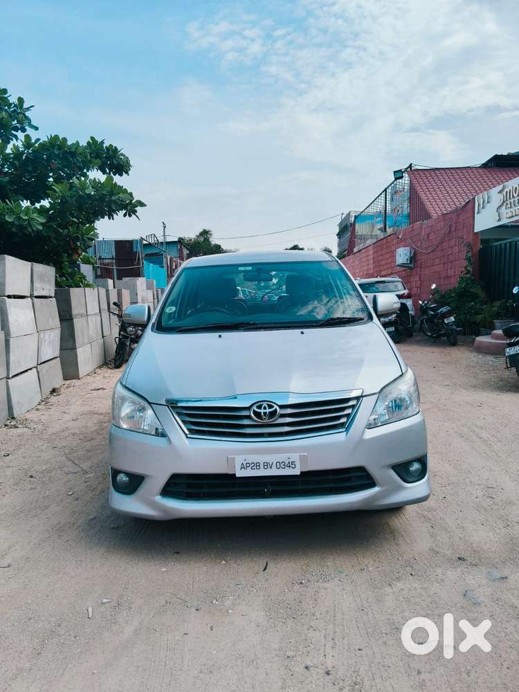 Toyota Innova 2.5 V 7 Str, 2012, Diesel