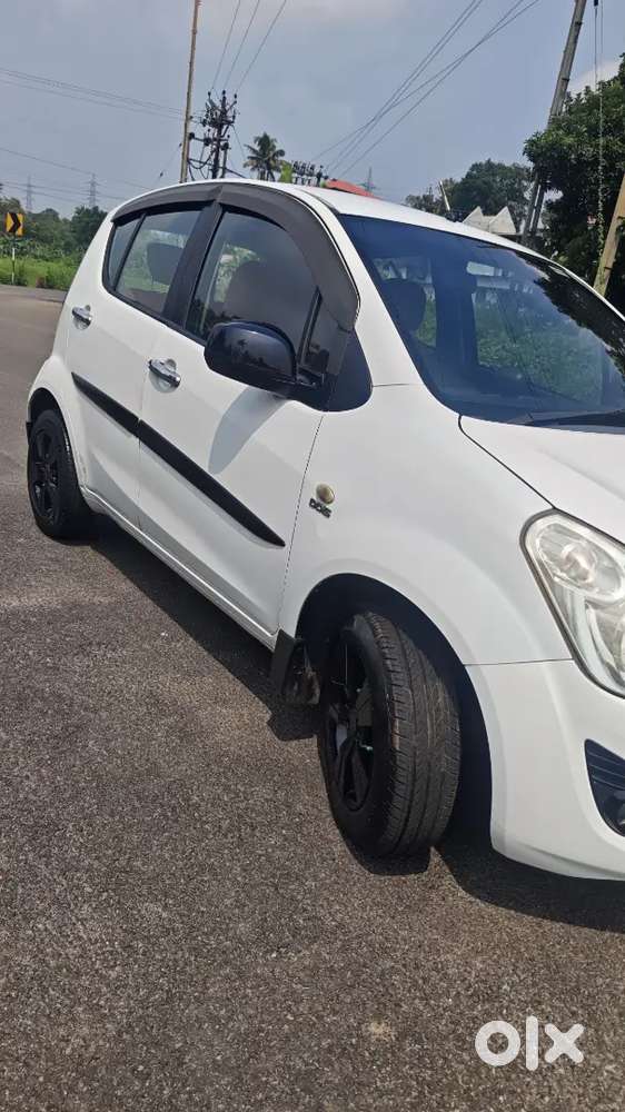 Maruti Ritz Vdi
Modal 2014 ( Reg 2015 )
Klm   Suzuki Dzire Diesel 2014