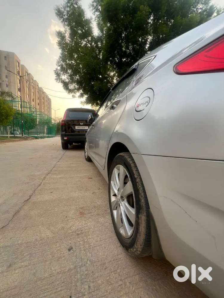 Hyundai Verna 2013 Diesel Manual