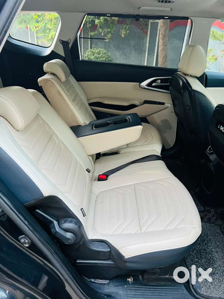 Kia Carens Diesel 2022 Top Model In Excellent Condition