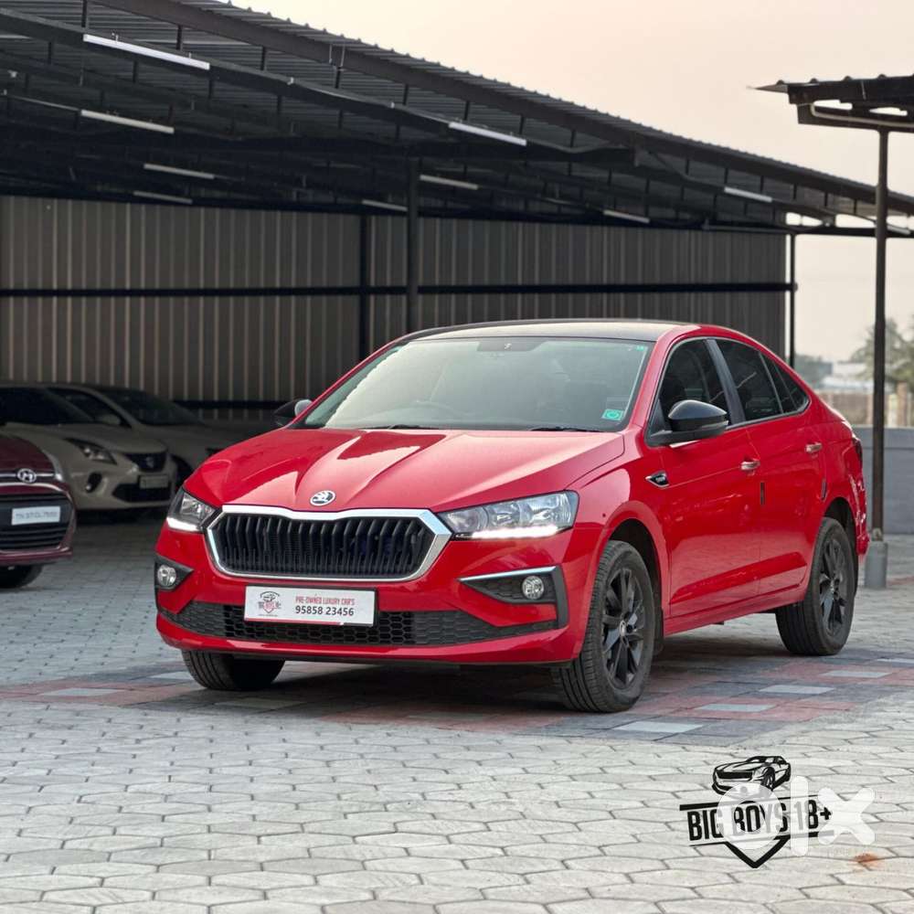 Skoda Slavia Ambition 1.0l Tsi At, 2023, Petrol