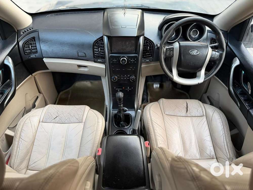 Mahindra Xuv500 W8 New Shape 2016 Model 2nd Owner